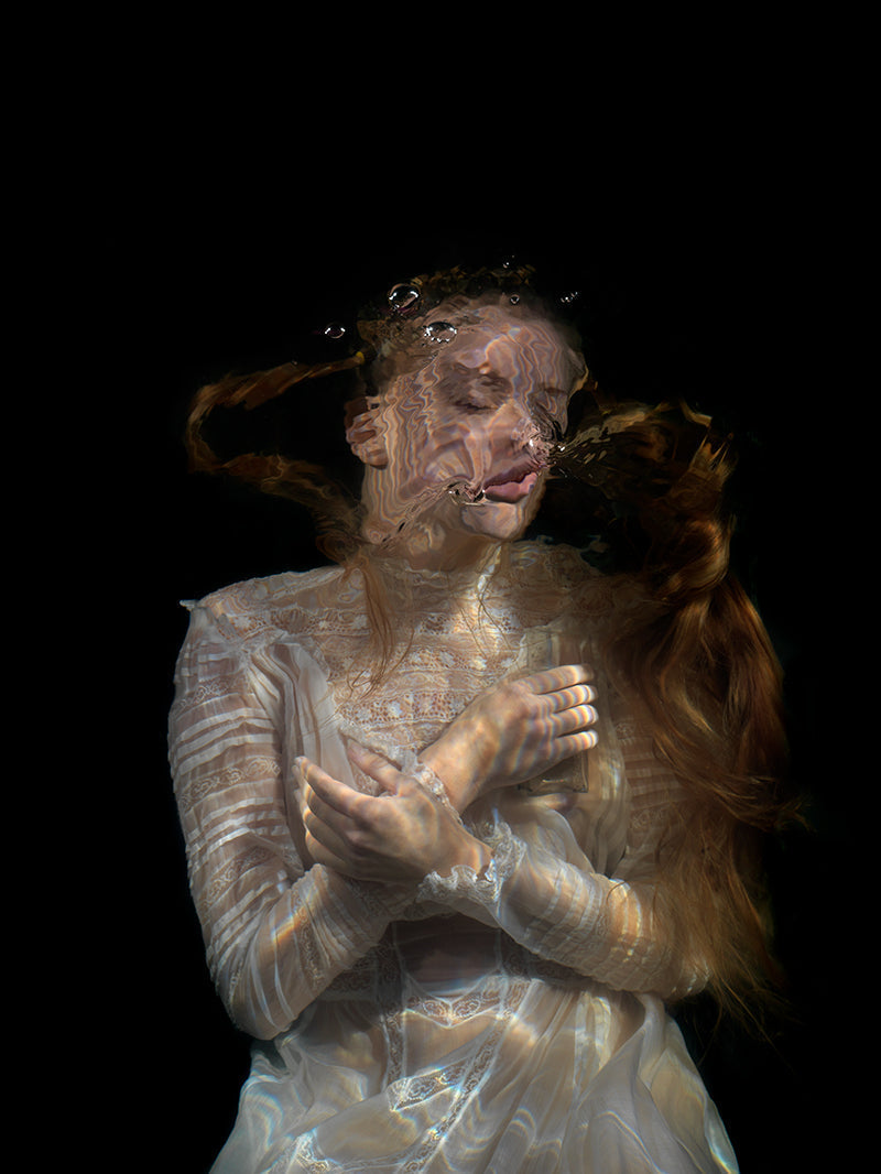 Submerged Splendor: Underwater Photography Echoing Caravaggio's Art