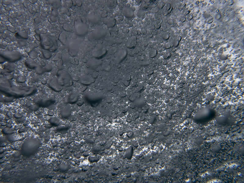 Underwater Air Bubbles Captured in Stunning Detail Photography Assets