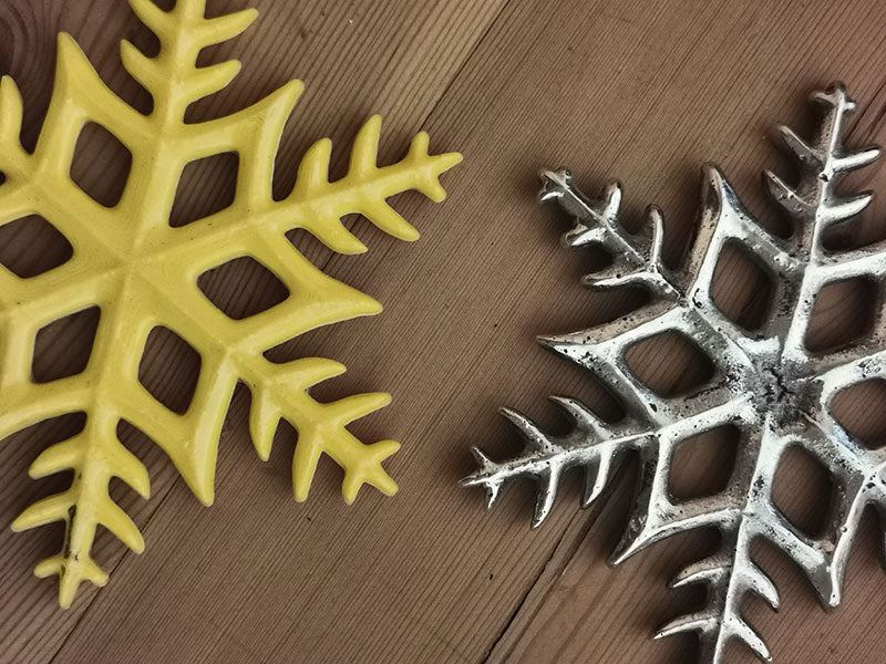 Eco-friendly snowflake ornament for holiday trees