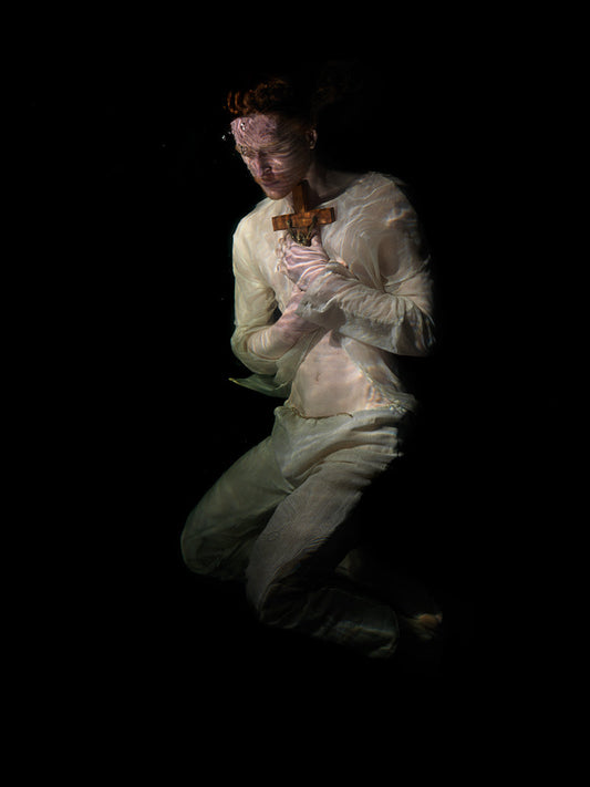 Baroque Depths: Underwater Photography Emulating Caravaggio