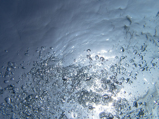Abstract Art in Water: Underwater Bubble Patterns