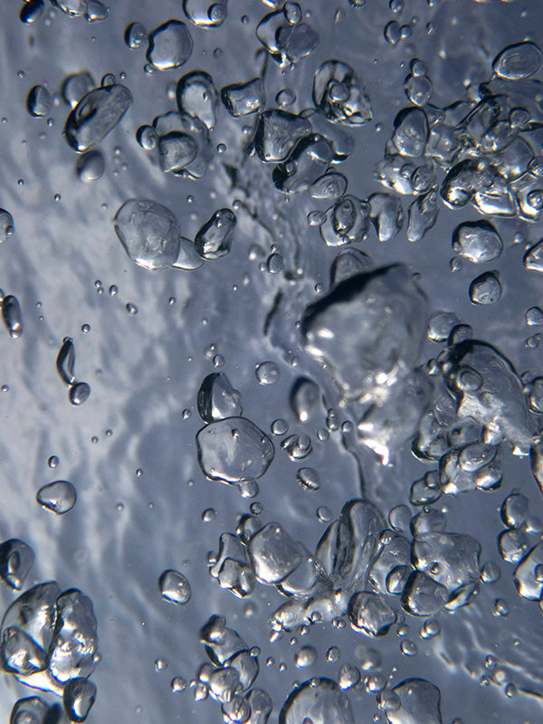 dreamlike underwater bubble close ups