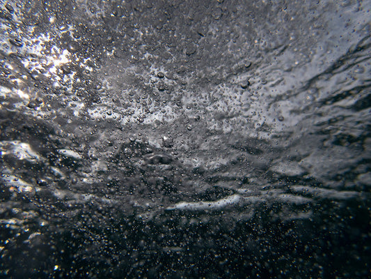 Bubble Geometry in Underwater Worlds