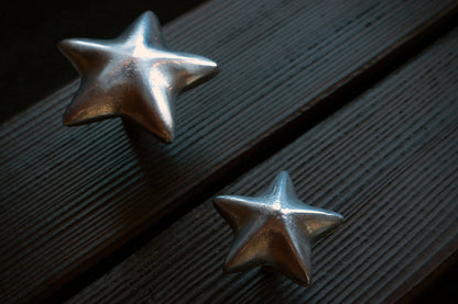 Eco-friendly ocean-inspired drawer handle