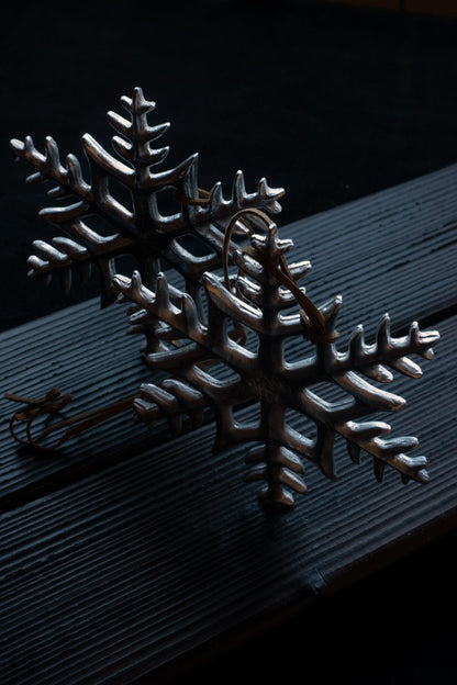 Unique aluminium snowflake with chime sound